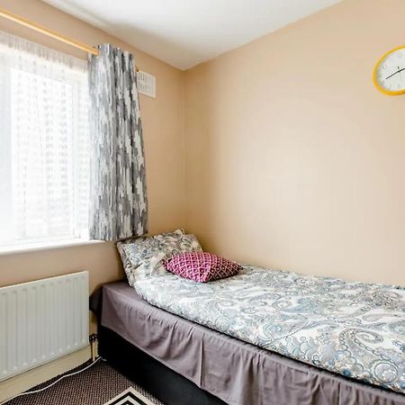 Cosy Single Private Room Near Dublin Airport Swords Ngoại thất bức ảnh