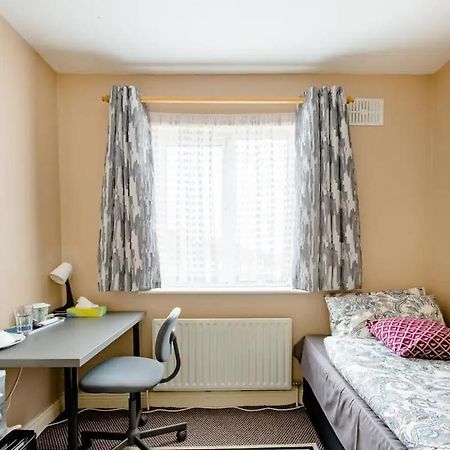 Cosy Single Private Room Near Dublin Airport Swords Ngoại thất bức ảnh