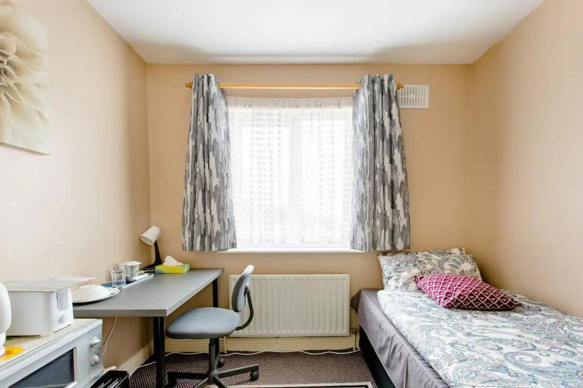 Cosy Single Private Room Near Dublin Airport Swords Ngoại thất bức ảnh